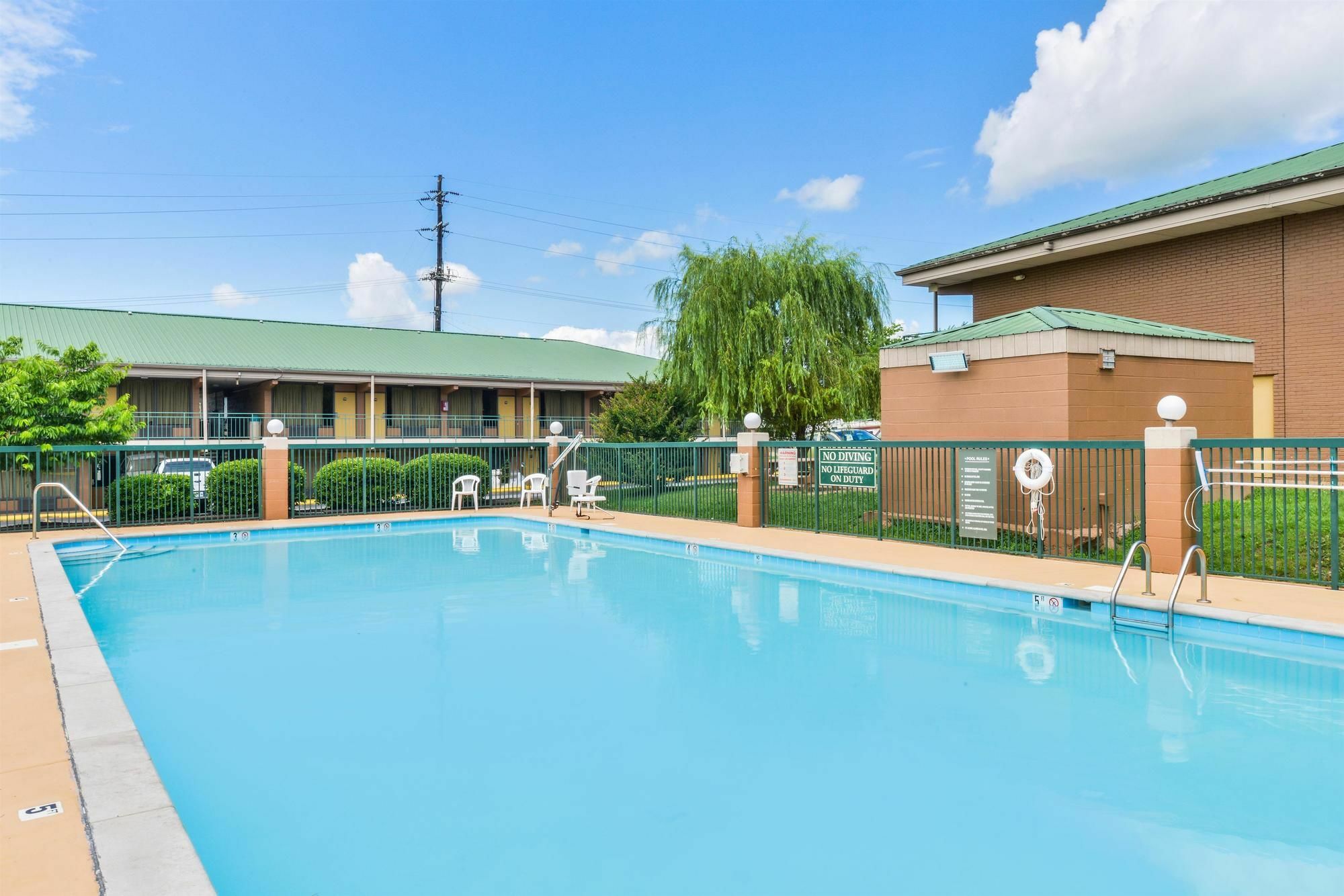 Americas Best Value Inn - Goodlettsville Εξωτερικό φωτογραφία