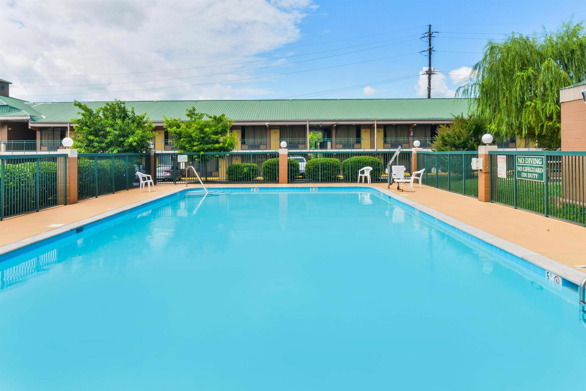 Americas Best Value Inn - Goodlettsville Εξωτερικό φωτογραφία